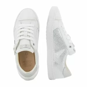 Сникърс Момичета GEOX - J02D5B C1002 JR KILWI GIRL OFF WHITE
