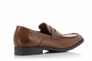 Мъжки клсически обувки без връзки CLARKS - 26131576-tanss18