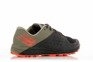 Мъжки спортни обувки NEW BALANCE - mtsum-black/redaw18