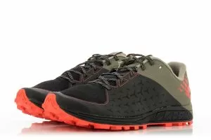 Мъжки спортни обувки NEW BALANCE - mtsum-black/redaw18
