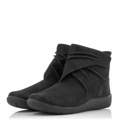 Дамски равни боти CLARKS - 26137566-black202