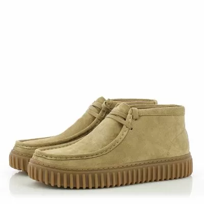Мъжки Ежедневни Боти CLARKS - 26173663 TORHILL HI DARK SAND SUEDE