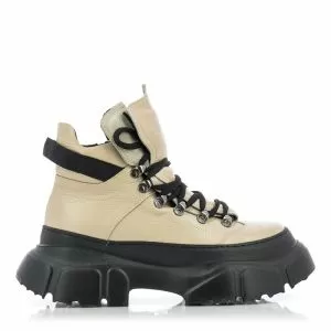 -137.21207  IVORY R44.39