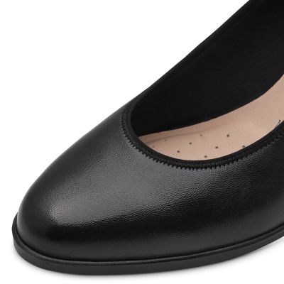 Токчета TAMARIS-1-22451-44-003 BLACK LEATHER