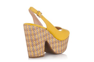 Дамски сандали с висок масивен ток Bottero - 240203-amareloss16