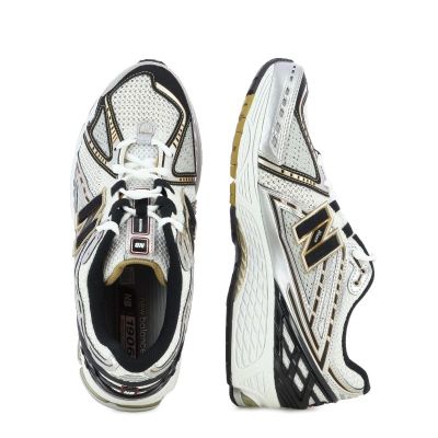 Мъжки Сникърс NEW BALANCE - M1906RA WHITE