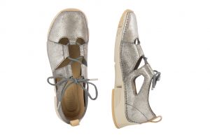 Дамски спортни обувки CLARKS - 26138922-silverss19