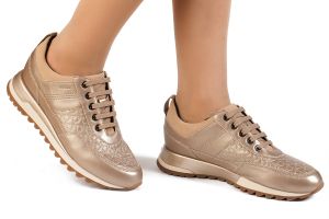 Дамски спортни обувки GEOX - d84aqb-champagneaw18