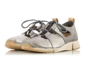 Дамски спортни обувки CLARKS - 26138922-silverss19