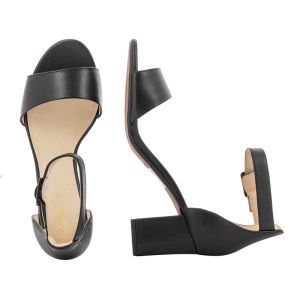 Women`s Sandals On Top CLARKS-26140007 DEVA MAE BLACK LEATHER